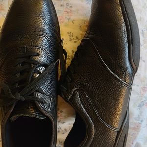 Huf Dylan laced size 10.5